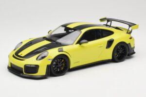 Porsche 911 GT2 RS 991.2 Weissach Package Vert Jantes Noires Minichamps 1:18 155068300-1 Métal