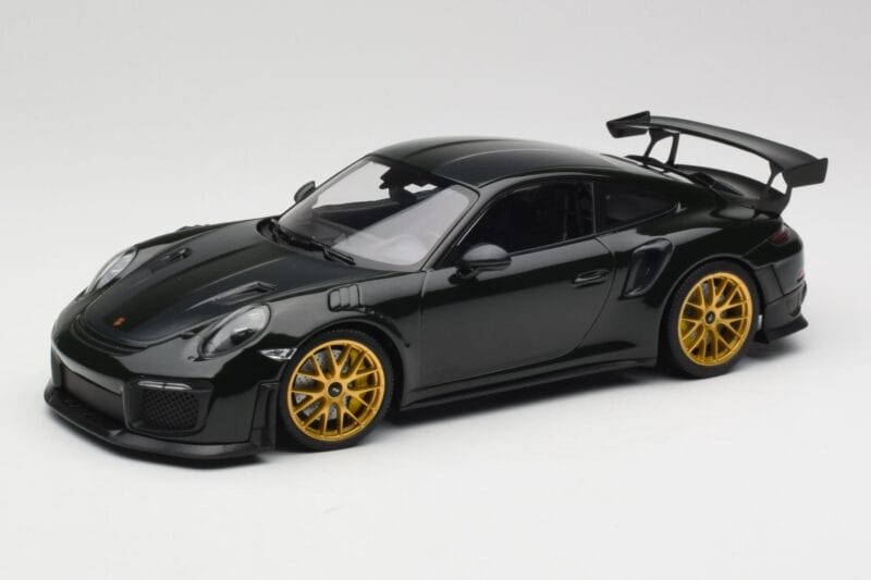 Porsche 911 991.2 GT2 RS Vert Weissach Package Jantes Dorées Minichamps 1:18 155068306 Métal