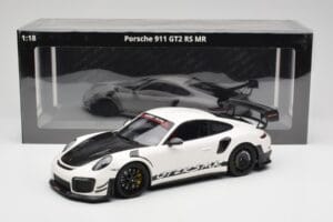 Porsche 911 991.2 GT2 RS Manthey Racing Blanc Minichamps 1:18 MR-911-GT3RS-1802-W Métal — image 6 sur 6