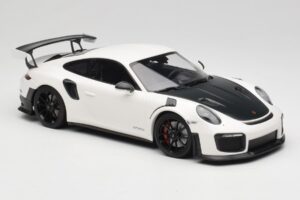Porsche 911 991.2 GT2 RS Blanc Minichamps 1:18 155068301 Métal — image 4 sur 6