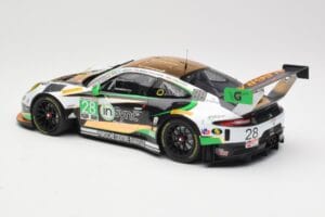 Porsche 911 991.2 GT3 R #28 Alegra Motorsports D. de Quesada / M. Morad Class Winners 24 Hours of Daytona 2017 Minichamps 1:1 — image 5 sur 6