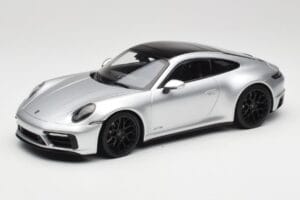 Porsche 911 992 Carrera 4 GTS Argent Minichamps 1:18 155063104 Métal