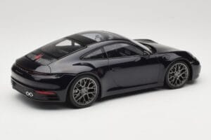 Porsche 911 992 Carrera 4S Blue Metallic Minichamps 1:18 155067321 Métal — image 2 sur 6