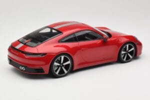 Porsche 911 992 Carrera 4S Carmine Red Minichamps 1:18 155067326 Métal — image 2 sur 6