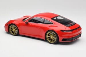 Porsche 911 992 Carrera 4S Guards Rouge & Roues Or Minichamps 1:18 153067328 Métal — image 5 sur 6