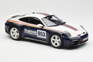 Porsche 911 992 Dakar Rough Roads Norev 1:18 187240 Métal — image 7 sur 9