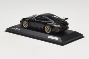 Porsche 911 992 GT3 Noir Avec Jantes Dorées Minichamps 1:43 WAP0201520M007 Métal — image 3 sur 4