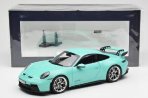 Porsche 911 992 GT3 Mint Vert Norev 1:18 187316 Métal — image 8 sur 8