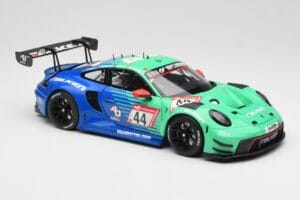 Porsche 911 992 GT3 R Falken #44 D. Eriksson / T. Heinemann 24 Hours of Nurburgring 2023 Minichamps 1:18 113236344 Métal — image 6 sur 8
