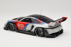 Porsche 911 992 GT3 R Rennsport GT Spirit 1:18 GT495 Résine — image 5 sur 6