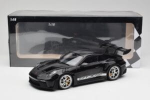 Porsche 911 992 GT3 RS Noir Avec Jantes Argent Minichamps 1:18 155062231 Métal — image 6 sur 6