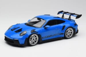 Porsche 911 992 GT3 RS Bleu & Roues Argent & Décor Noir Minichamps 1:18 153062234 Métal