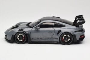 Porsche 911 992 GT3 RS Crayon Weissach Package & Black Wheels Minichamps 1:18 110062024 Métal — image 4 sur 8