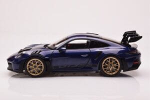 Porsche 911 992 GT3 RS Gentian Bleu Métallique Norev 1:18 187363 Métal — image 4 sur 8