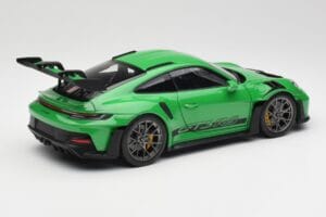 Porsche 911 992 GT3 RS Python Vert Norev 1:18 WAP0212820RGT3 Métal — image 3 sur 8