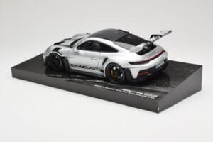 Porsche 911 992 GT3 RS Argent Weissach Package Minichamps 1:18 110062020 Métal — image 7 sur 8