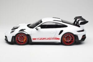 Porsche 911 992 GT3 RS Blanc & Pyro Rouge Norev 1:12 127530 Métal — image 3 sur 6
