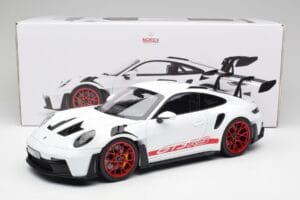 Porsche 911 992 GT3 RS Blanc & Pyro Rouge Norev 1:12 127530 Métal — image 6 sur 6