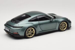 Porsche 911 992 GT3 Touring Package Malachite Green Metallic Norev 1:18 187382 Métal — image 3 sur 8