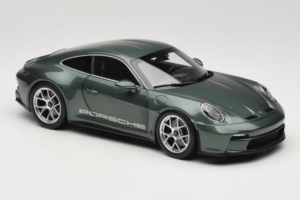 Porsche 911 992 S/T Malachite Green Metallic Norev 1:18 187472 Métal — image 6 sur 8
