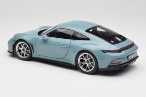 Porsche 911 992 S/T Meissen Blue Norev 1:18 187470 Métal — image 7 sur 8