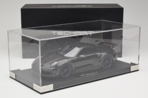 Porsche 911 992 TechArt GTstreet R Noir Avec Roues Bleues TechArt 1:18 REMC009 Résine — image 6 sur 6