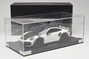 Porsche 911 992 TechArt GTstreet R Blanc Avec Roues Noires TechArt 1:18 REMC013 Résine — image 6 sur 6