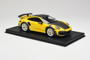 Porsche 911 992 TechArt GTstreet R Jaune Avec Roues Blanches TechArt 1:18 REMC015 Résine — image 3 sur 6
