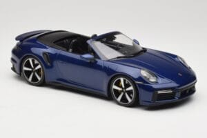 Porsche 911 992 Turbo S Cabriolet Blue Metallic Minichamps 1:18 155069081 Métal — image 4 sur 6