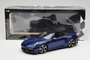Porsche 911 992 Turbo S Cabriolet Blue Metallic Minichamps 1:18 155069081 Métal — image 6 sur 6