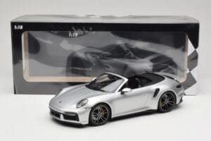 Porsche 911 992 Turbo S Cabriolet Argent Minichamps 1:18 155069082 Métal — image 6 sur 6