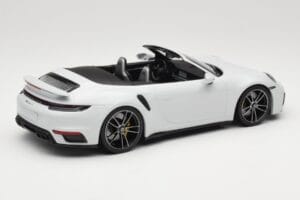 Porsche 911 992 Turbo S Cabriolet White Metallic Minichamps 1:18 155069080 Métal — image 2 sur 6