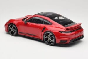 Porsche 911 992 Turbo S Rouge Minichamps 1:18 155069070 Métal — image 5 sur 6