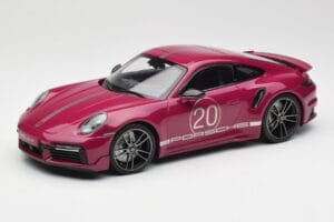 Porsche 911 992 Turbo S avec Sport Design Package Rouge Minichamps 1:18 155069172 Métal