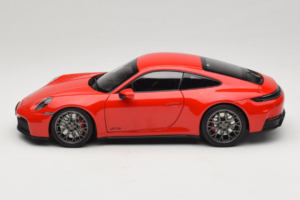 Porsche 911 992.2 Carrera 4 GTS Guards Red Norev 1:18 187171 Métal — image 4 sur 8