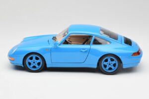 Porsche 911 993 Carrera Bleu Bburago 1:18 3060 Métal — image 4 sur 8