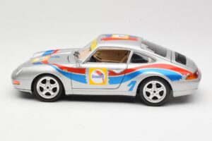 Porsche 911 993 Carrera Cup #1 1993 Bburago 1:18 3050-M2 Métal — image 4 sur 8