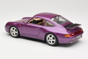 Porsche 911 993 Carrera Violet Bburago 1:18 3060-M2 Métal — image 7 sur 8