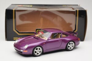 Porsche 911 993 Carrera Violet Bburago 1:18 3060-M2 Métal — image 8 sur 8