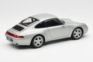 Porsche 911 993 Carrera Argent AUTOart 1:18 78131 Métal — image 3 sur 8