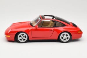 Porsche 911 993 Carrera Targa Rouge UT Models 1:18 27821 Métal — image 4 sur 8