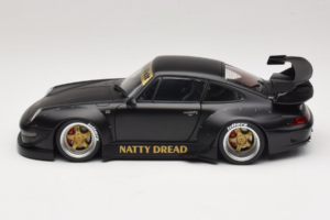 Porsche 911 993 RWB Matt Black With Gold Wheels AUTOart 1:18 78154 Composite — image 4 sur 8
