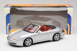 Porsche 911 996 Cabriolet Argent Gate 1:18 1052 Métal — image 8 sur 8