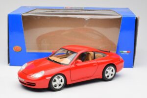 Porsche 911 996 Carrera 4 Rouge Bburago 1:18 30085 Métal — image 8 sur 8