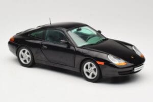 Porsche 911 996 Carrera Noir Sun Star 1:18 1202 Métal — image 6 sur 8