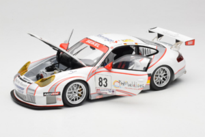 Porsche 911 996 GT3 RSR #83 P. Ehret / C. Ried / C. Menzel 24 Hours of Le Mans 2006 Minichamps 1:18 PORSCHE004 Métal — image 2 sur 8