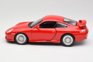 Porsche 911 996 GT3 Strasse Rouge Bburago 1:18 30395 Métal — image 4 sur 8