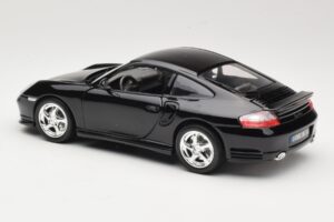 Porsche 911 996 Turbo Noir Bburago 1:18 18-12030 Métal — image 7 sur 8