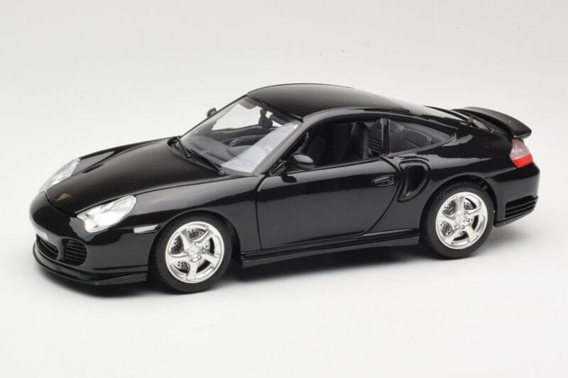 Porsche 911 996 Turbo Noir Bburago 1:18 3367 Métal