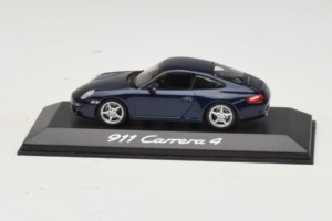 Porsche 911 997 Carrera 4 Dark Blue Metallic Minichamps 1:43 WAP02010016 Métal